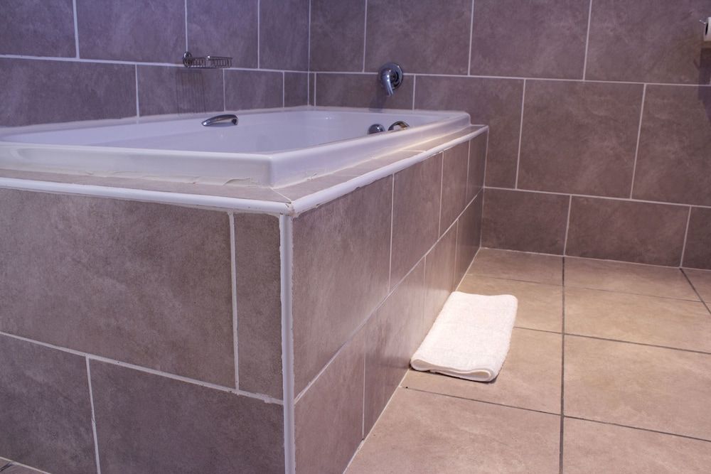 President Lodge Superior Double Room 15