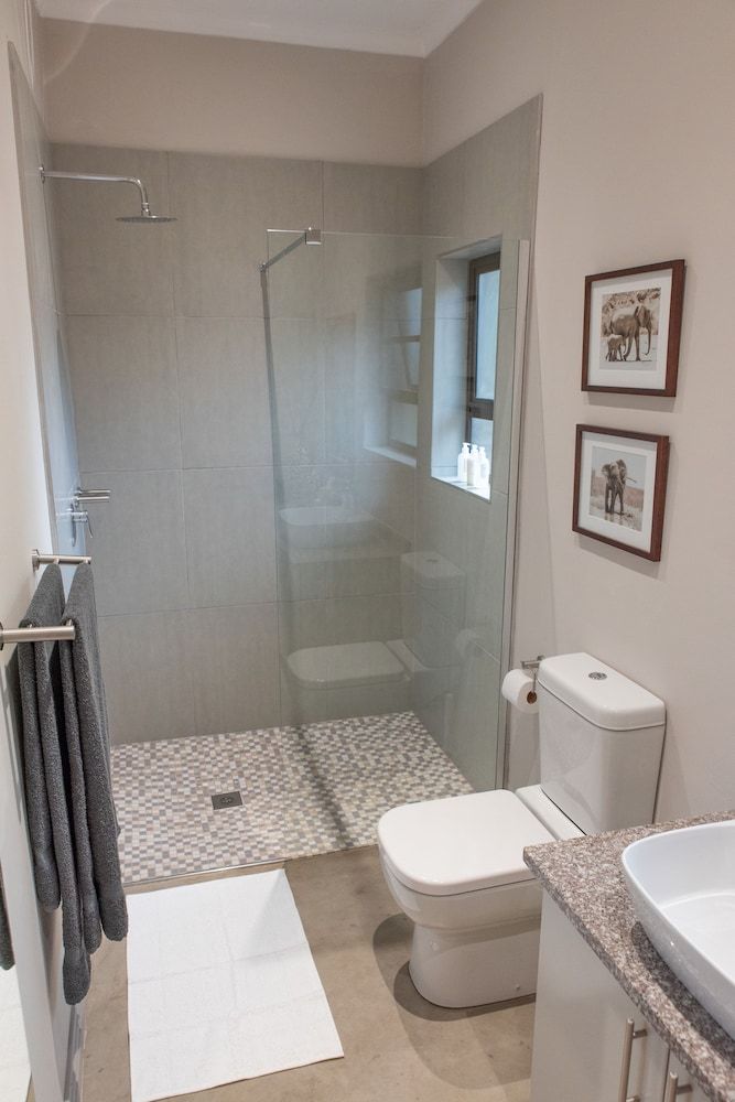 Nyaleti Lodge 312 Self Catering Cottage 3