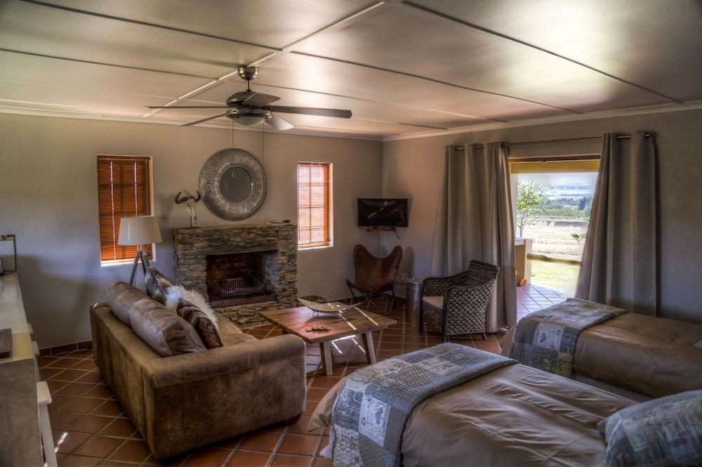 Kwetu Guest Farm Comfort Cottage, 1 Bedroom (Self-Catering Cottage) 5