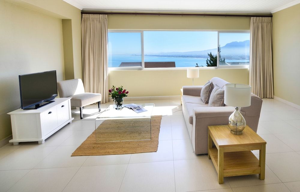 Bayview Gordon's Bay 1 Bedroom 4
