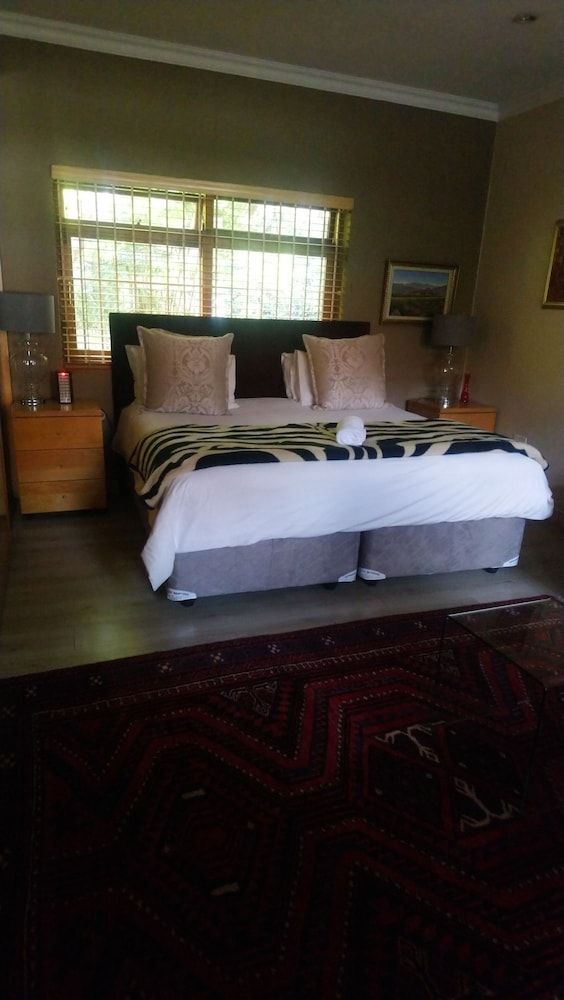 undefined Bed and Breakfast on Melrose 4