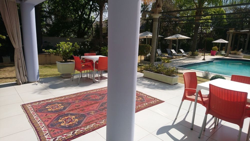 undefined Bed and Breakfast on Melrose 9