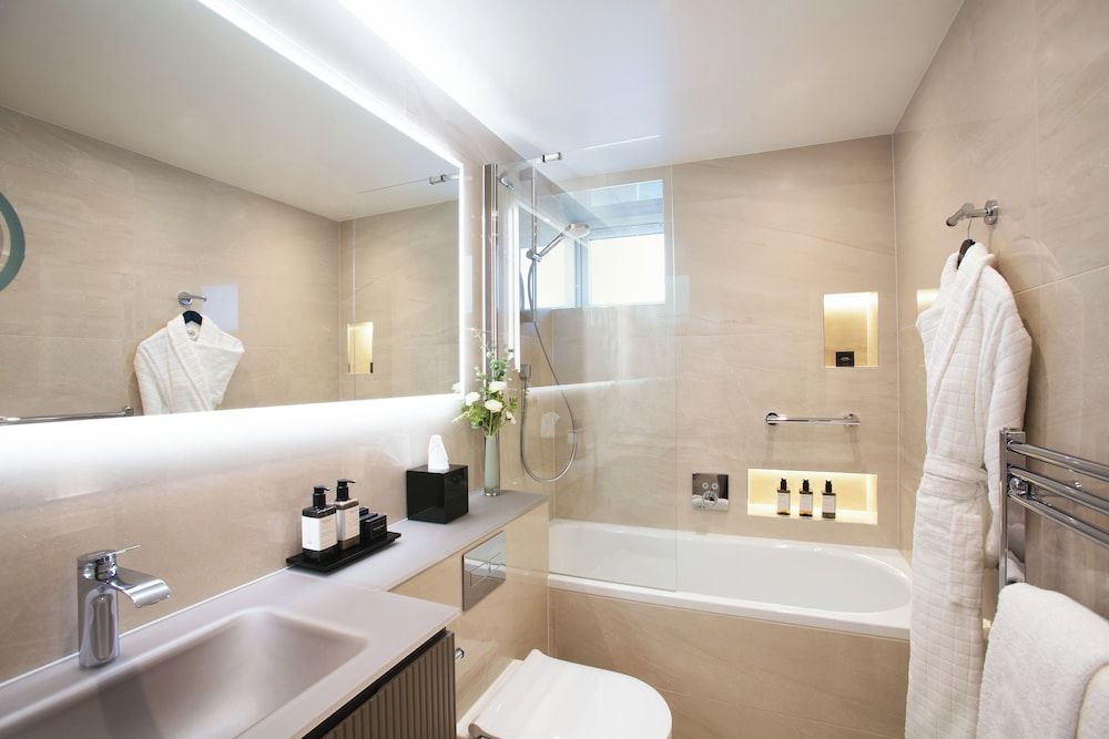 The Rathbone Hotel, Fitzrovia The Junior Double 3