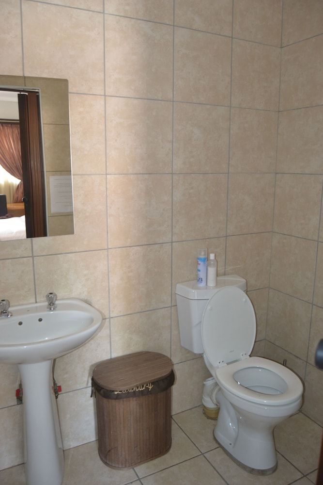 Dara Guest House Comfort Double Room 4