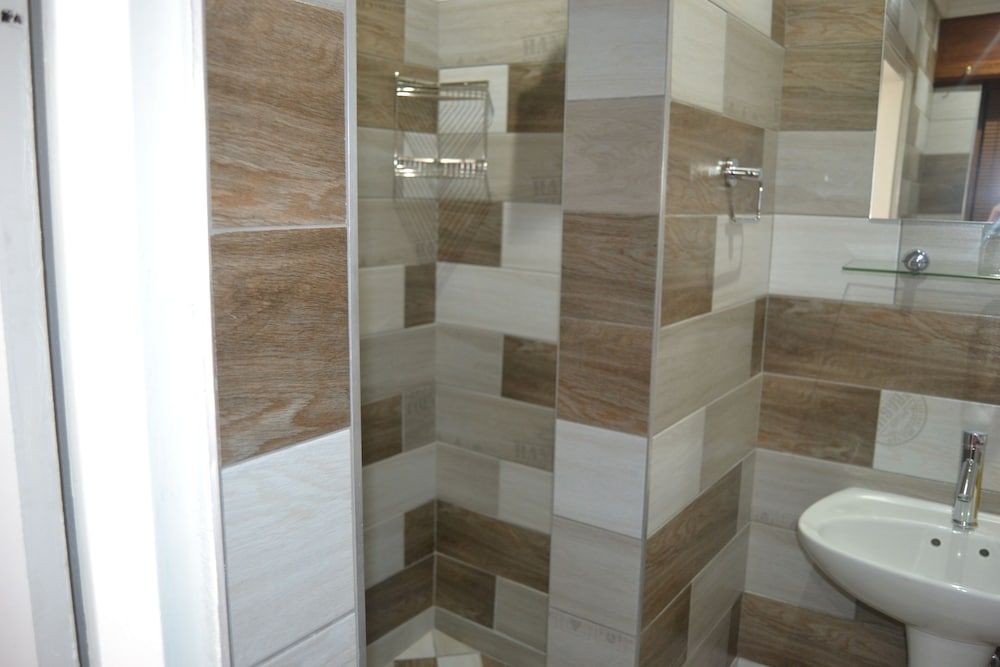 Dara Guest House Comfort Double Room, 1 Double Bed, Pool View 6