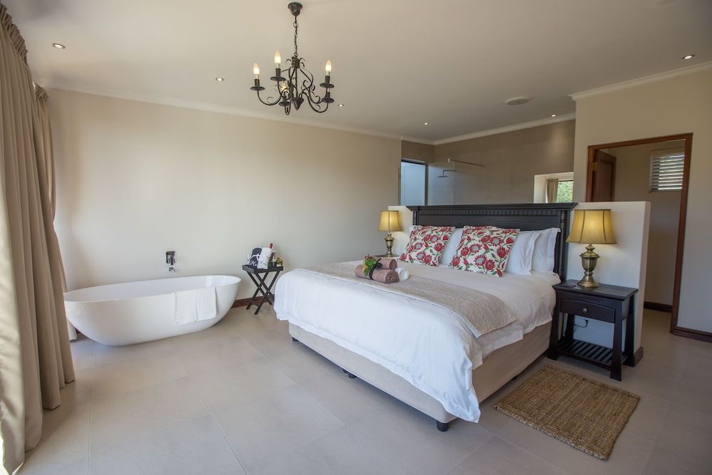 Alkantmooi Nature Reserve Keurkloof Units Honeymoon Apartment, 1 Bedroom, Non Smoking, Mountain View 2