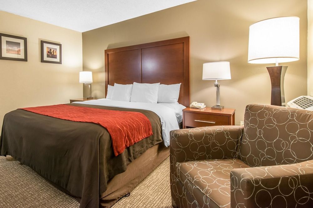 undefined Comfort Inn & Suites Denver Northfield 7