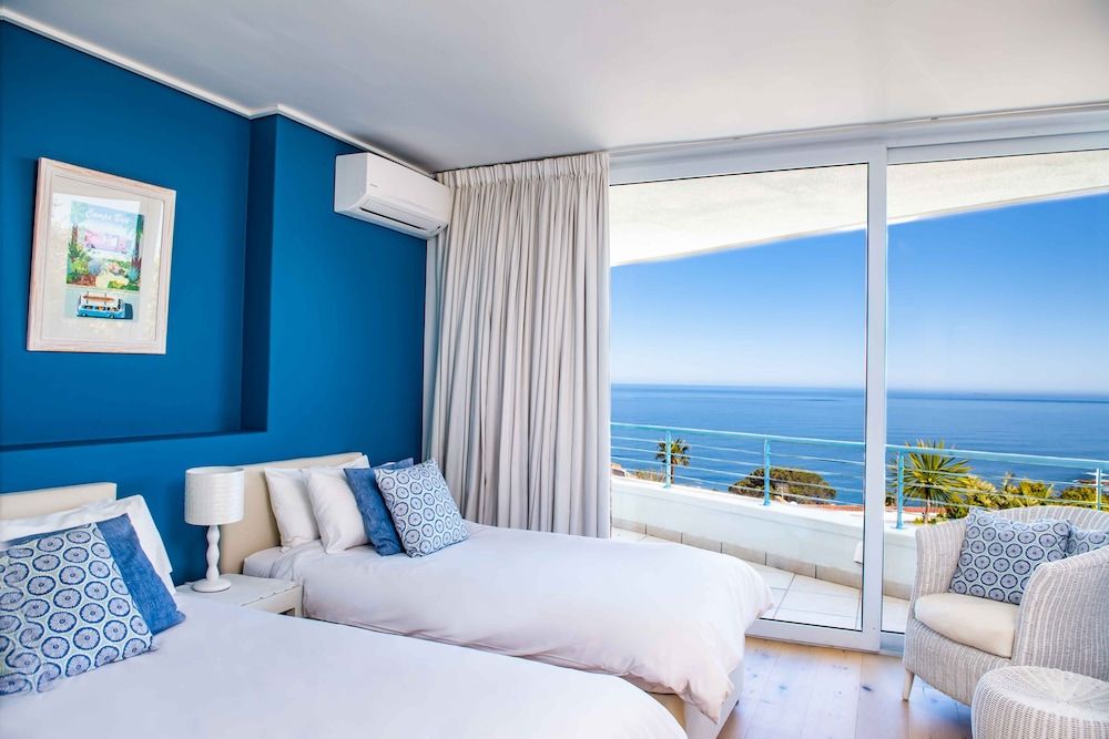 Bay Reflections - Luxury Serviced Apartments Luxury Apartment, 2 Bedrooms, Sea View, Mountainside 4