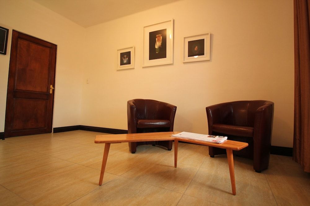 undefined Troyeville Hotel 6