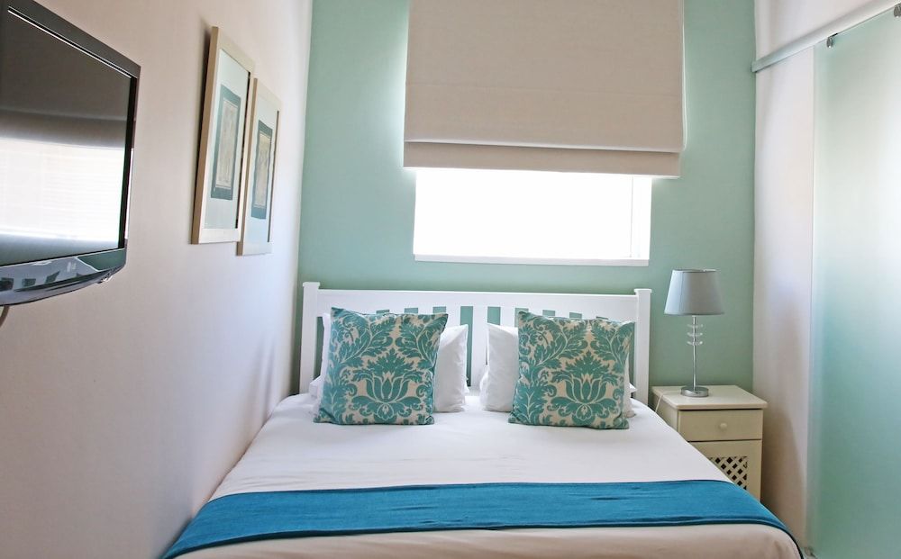 Economy Double Room, 1 Queen Bed