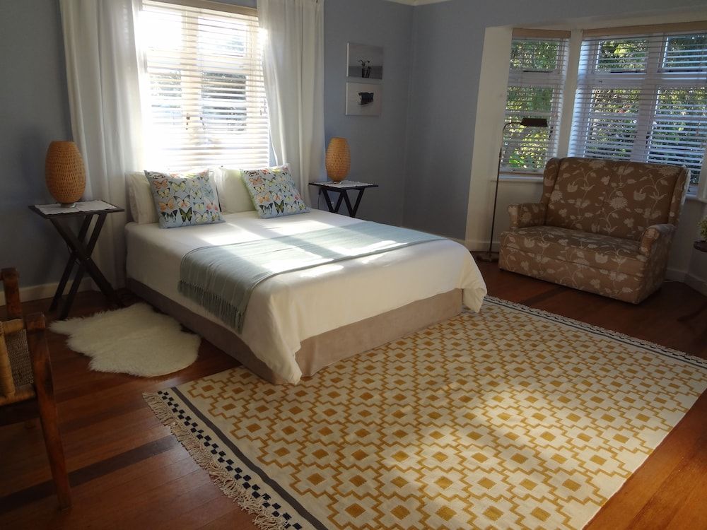 undefined Walker Bay Manor 2