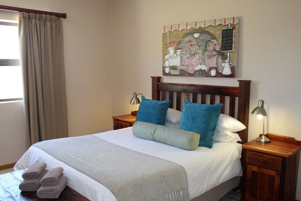 LUXURY ROOM 25