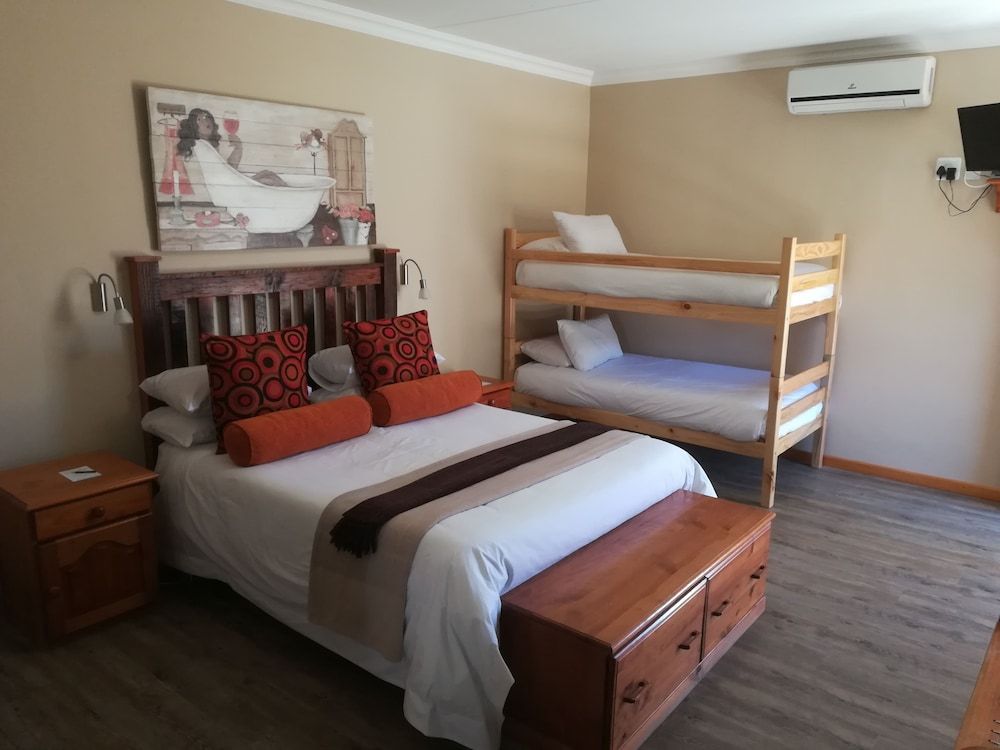 Travalia Guest Farm LUXURY ROOM 17 3