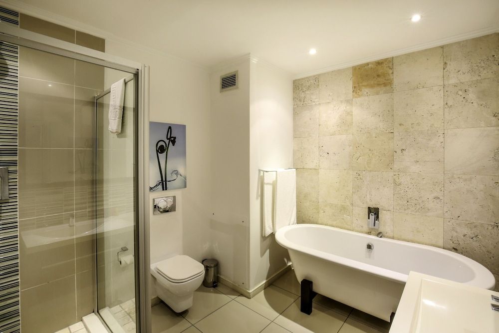 The Nicol Hotel and Apartments Penthouse 4