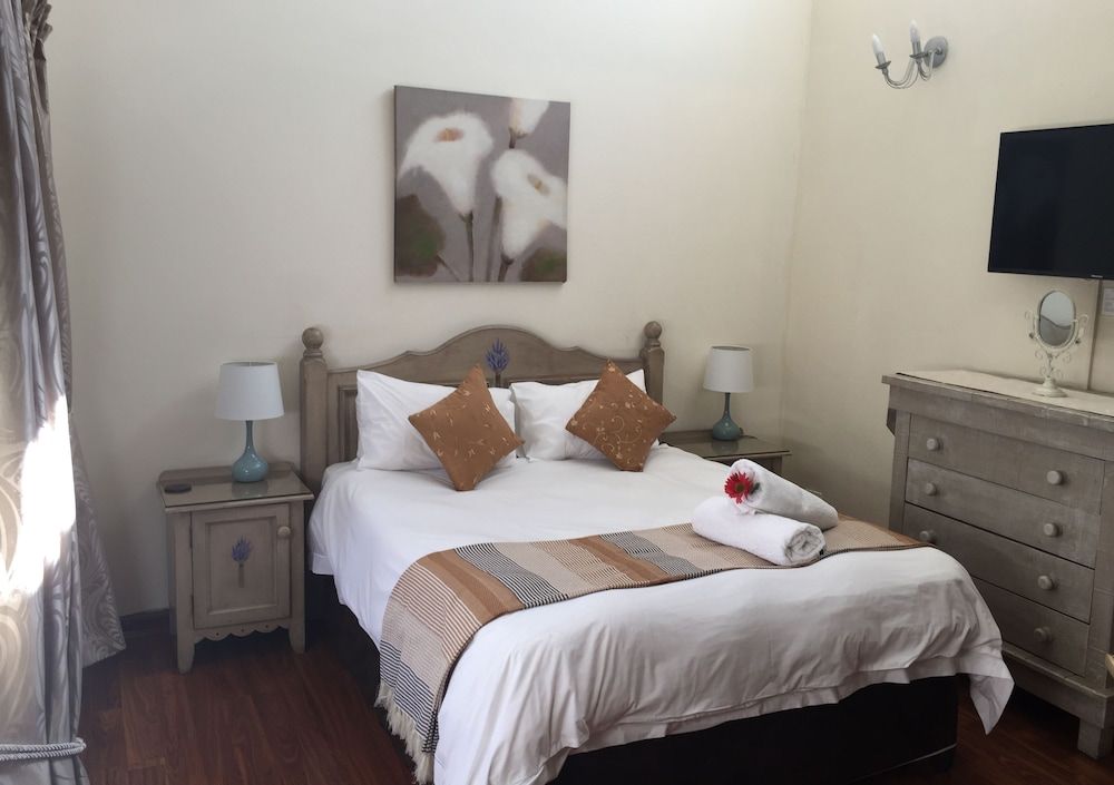 Comfort Double Room, 1 Bedroom, Microwave, Garden View