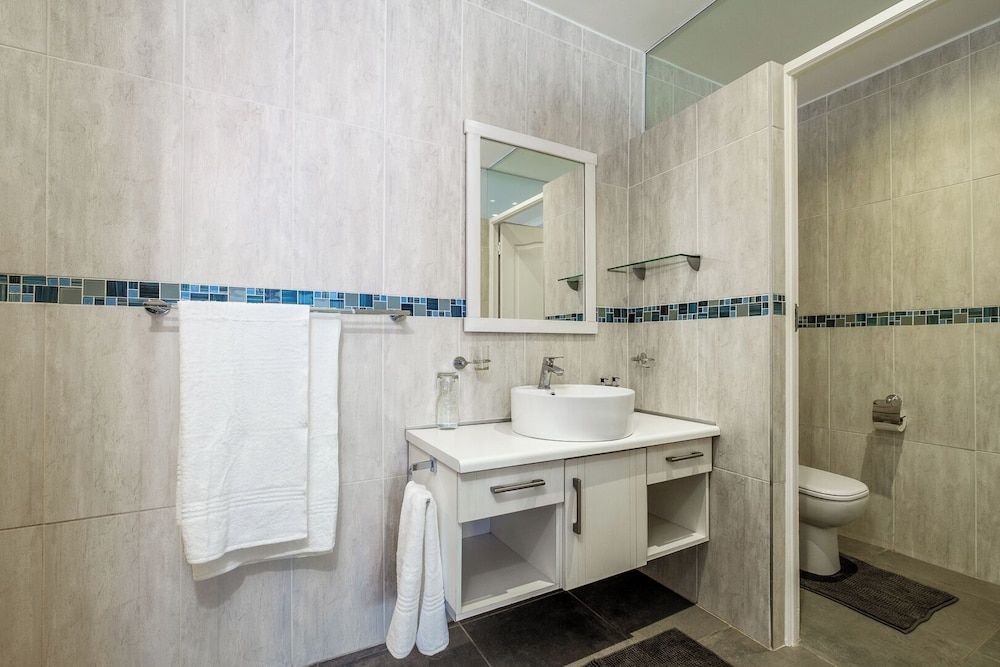 49 On Cherry Guesthouse Deluxe Double Room, 1 Bedroom, Garden View 3