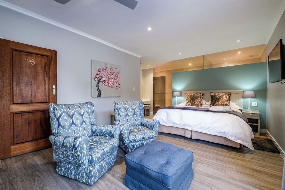 49 On Cherry Guesthouse Luxury Double Self Catering Suite 2