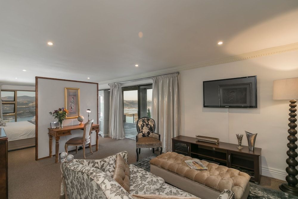 undefined Villa Castollini 3