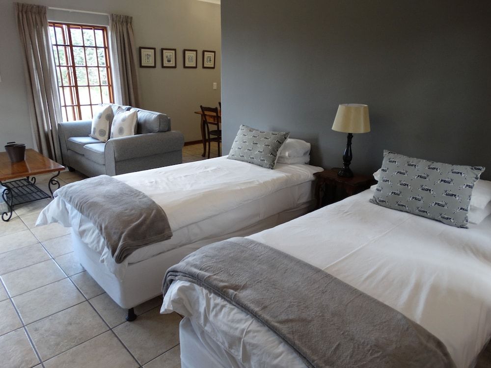 By the Way Guesthouse Pebble 4