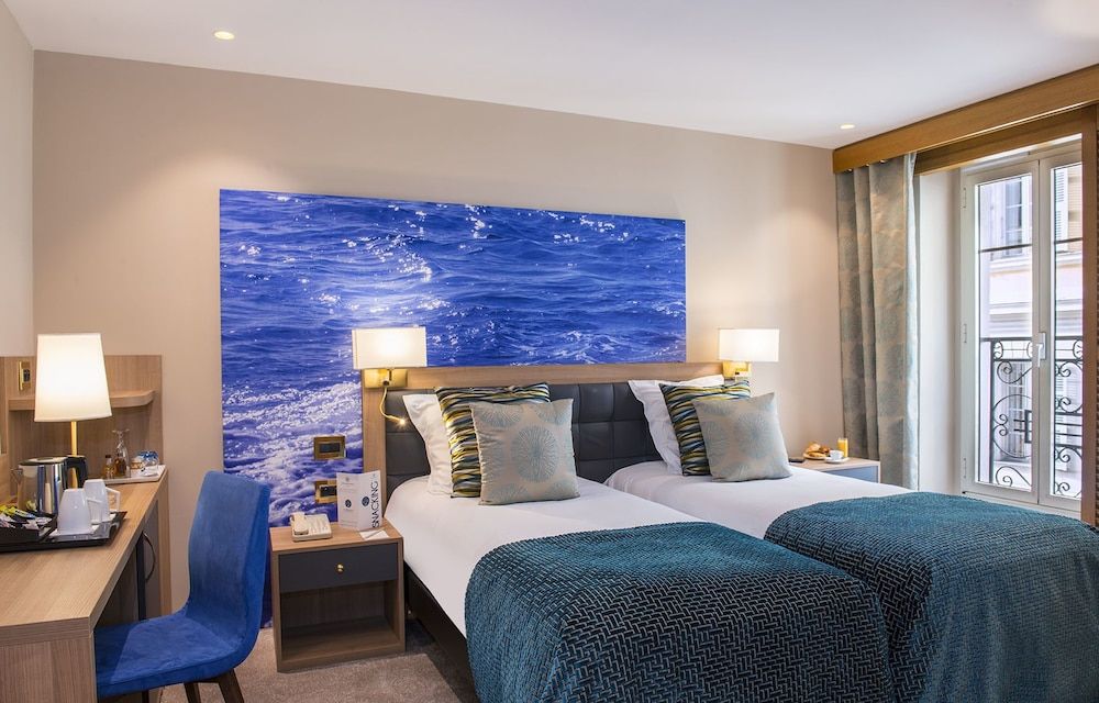 undefined Hotel Beau Rivage 5
