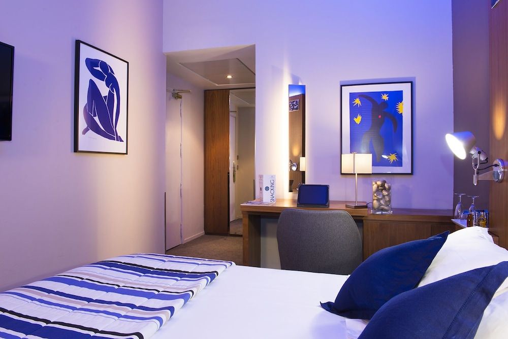 Hotel Beau Rivage Classic Room 9