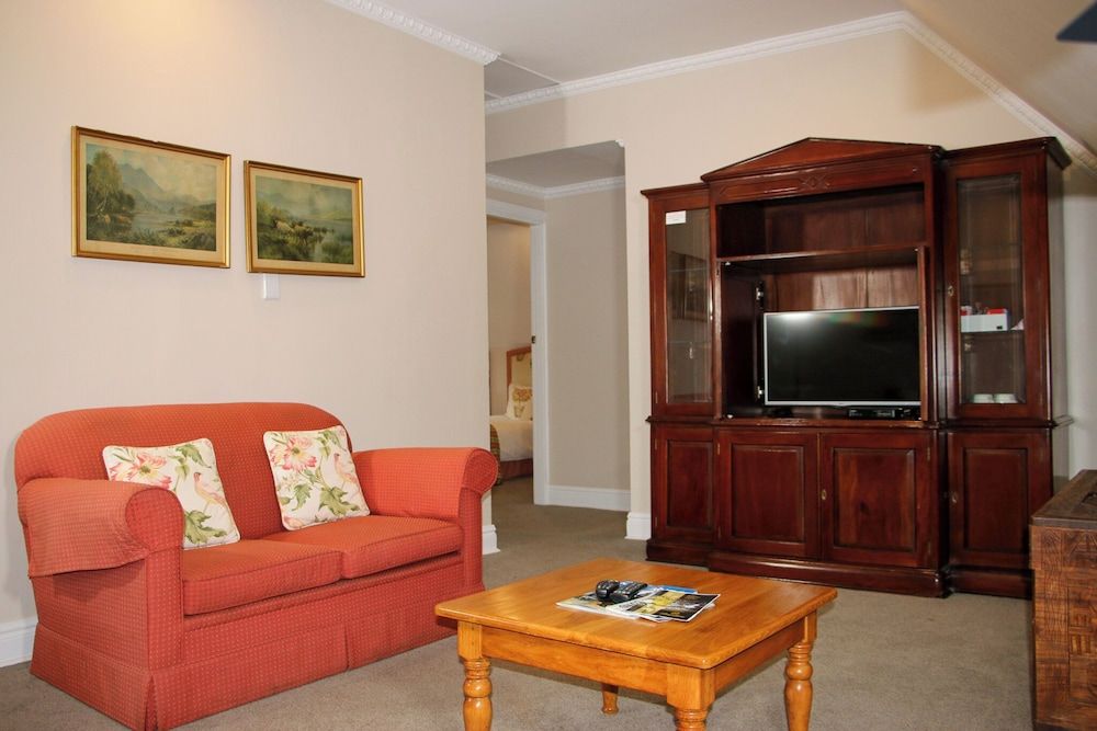 Rawdons Family Quadruple Room, 2 Bedrooms 6