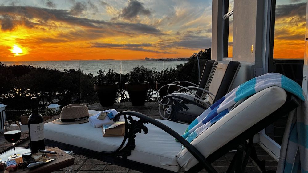 undefined Manor on the Bay 2