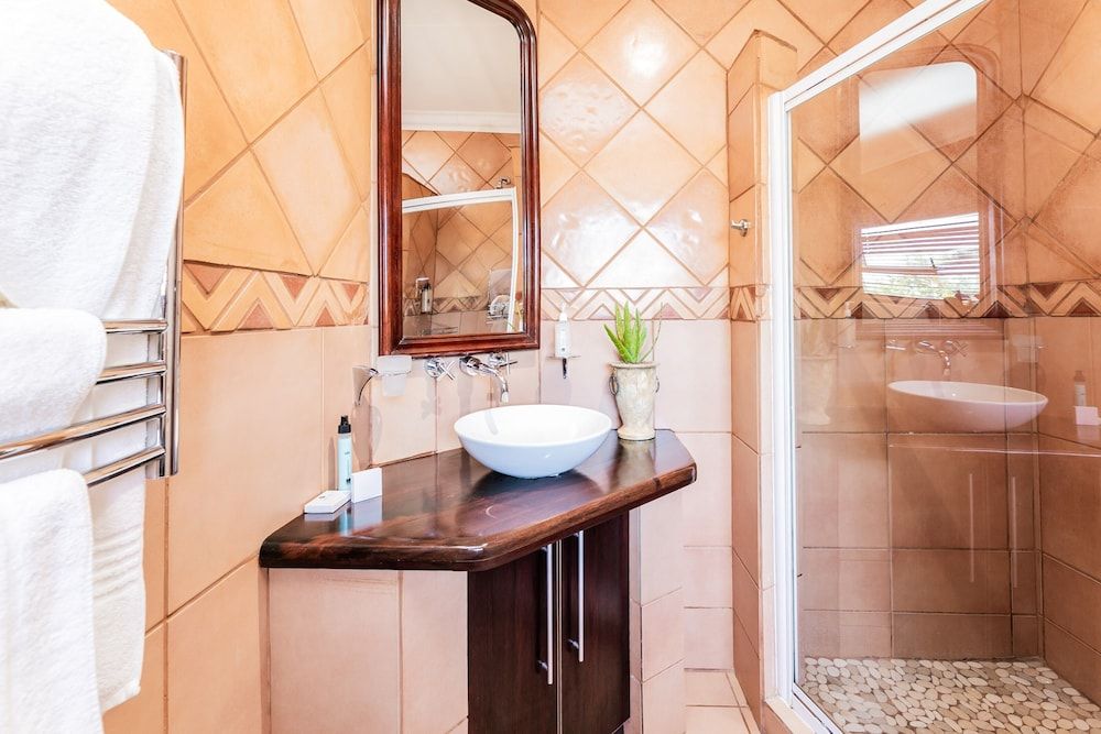 Arum Guest House Luxury Double Room, 1 Queen Bed 8