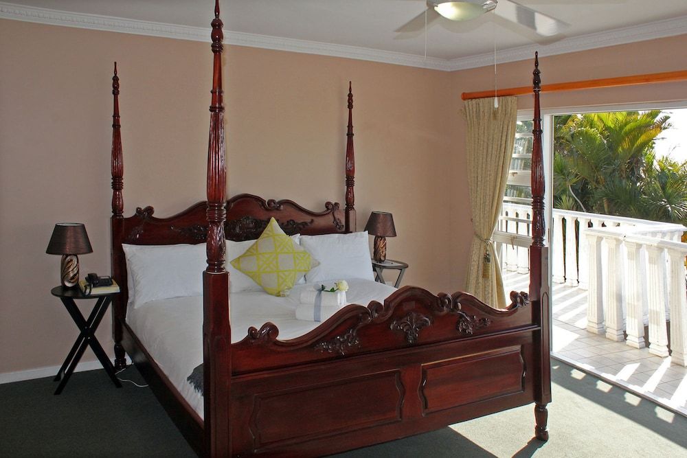 Durban Manor Guest House Double Room, Balcony, Sea View 2