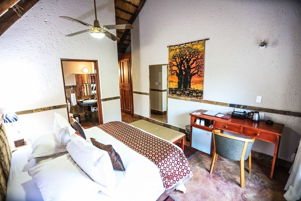 Standard Double Suite (12)