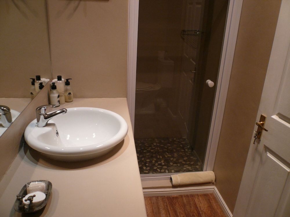 Die Herehuis Guesthouse Herehuis Pool View Luxury Double Unit 4