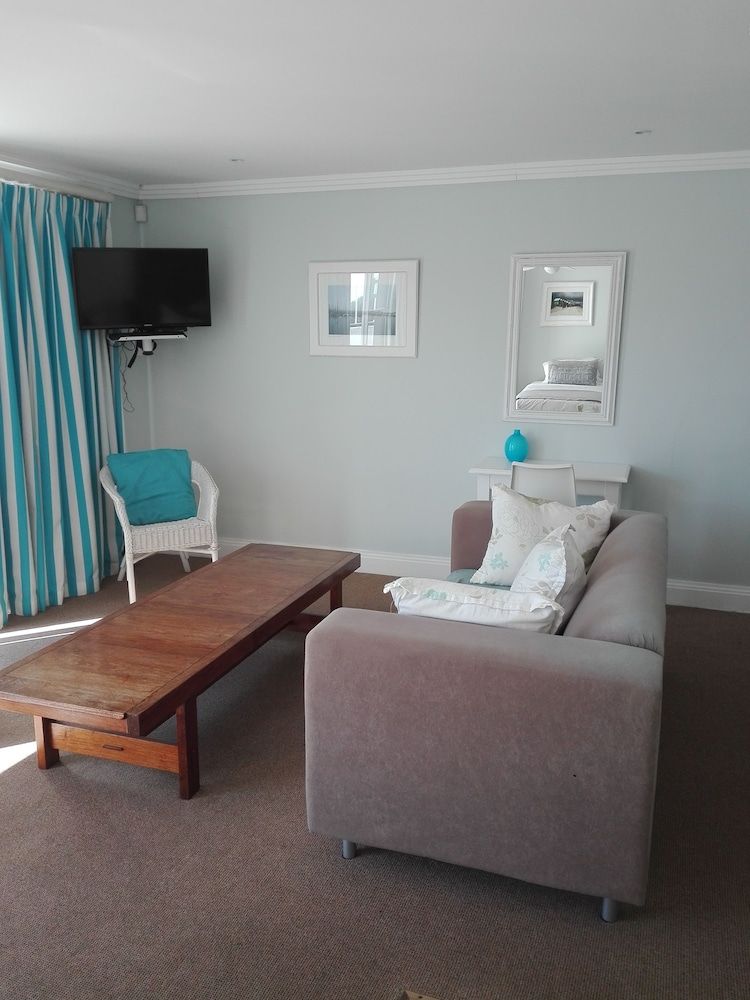 undefined 61 on Camps Bay 2