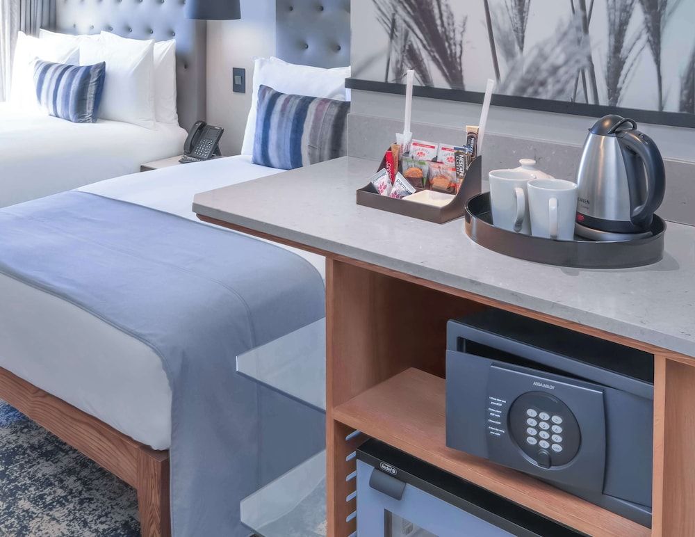 undefined SunSquare Cape Town City Bowl 9