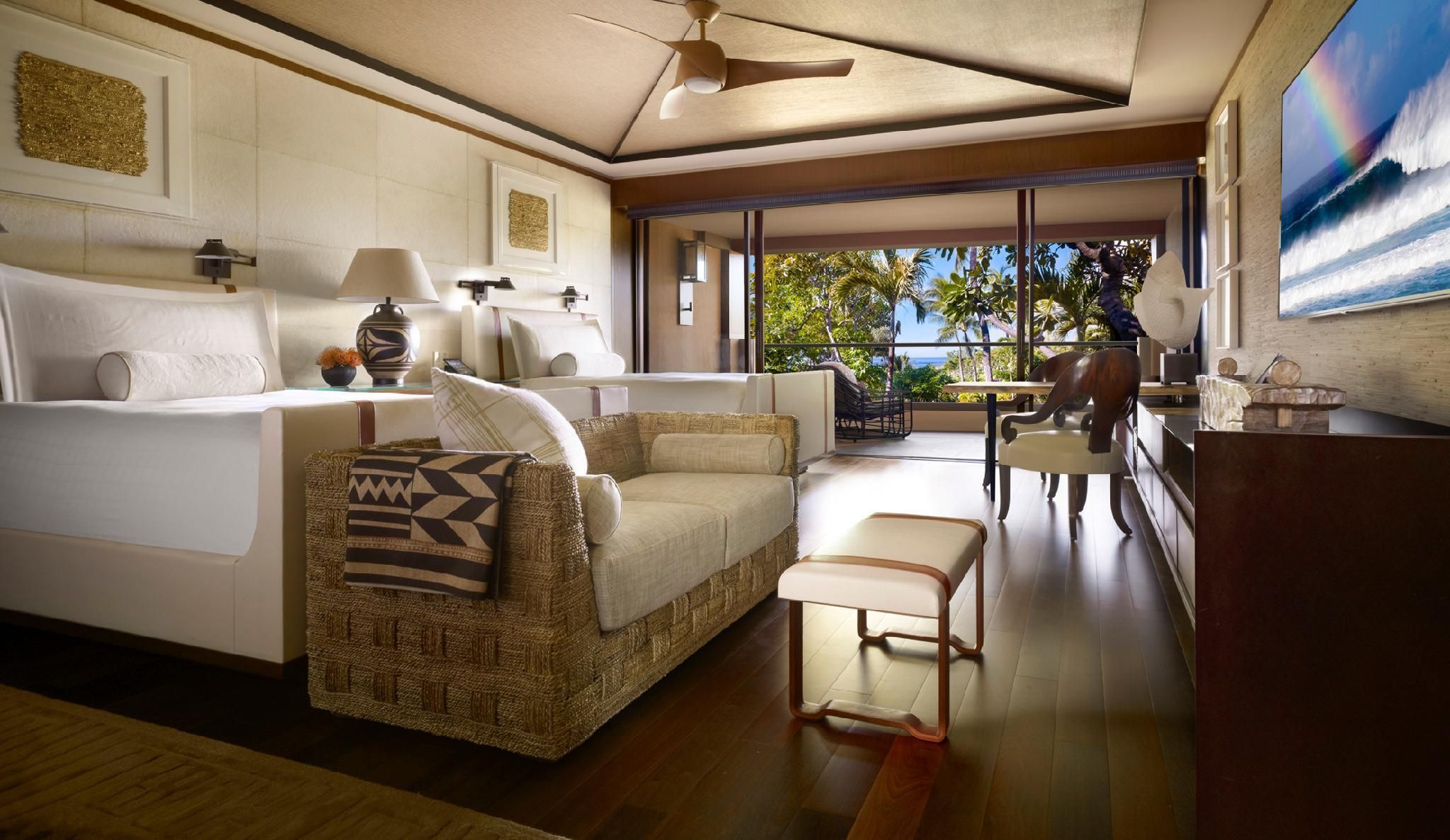 Partial Ocean View Room Two Double beds