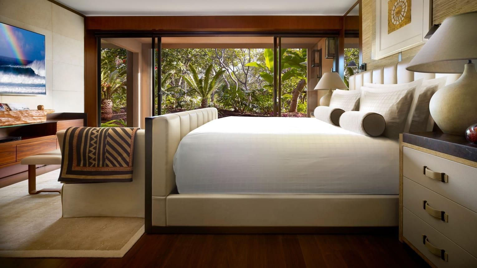 Four Seasons Garden View Suite with King Bed