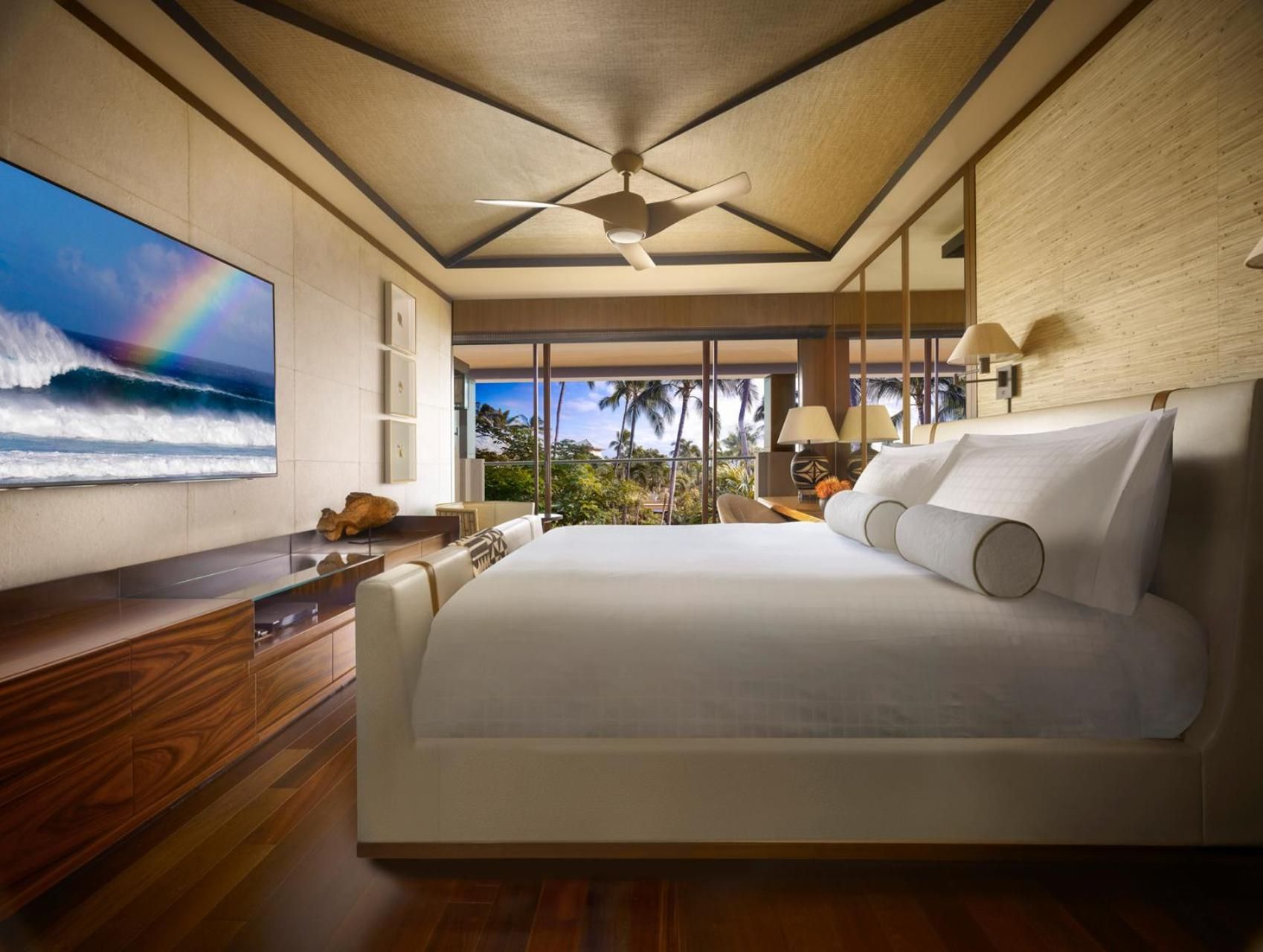 Ohana Partial Ocean View Suite with King Bed