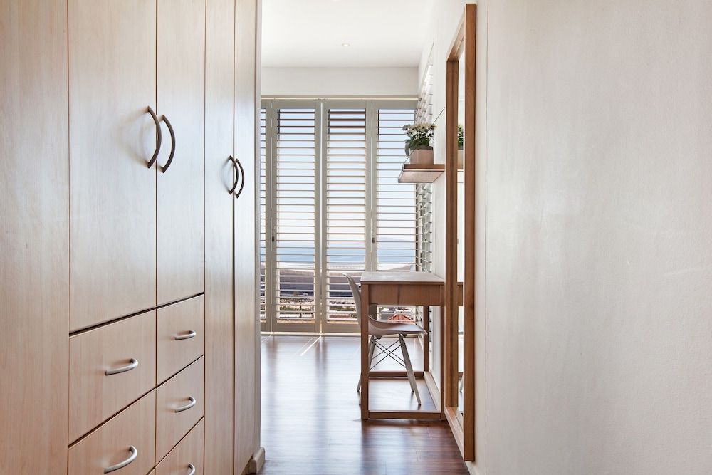 Bluegum Hill Guesthouse & Apartments Villa, 1 King Bed, Sea View, Sea Facing 5