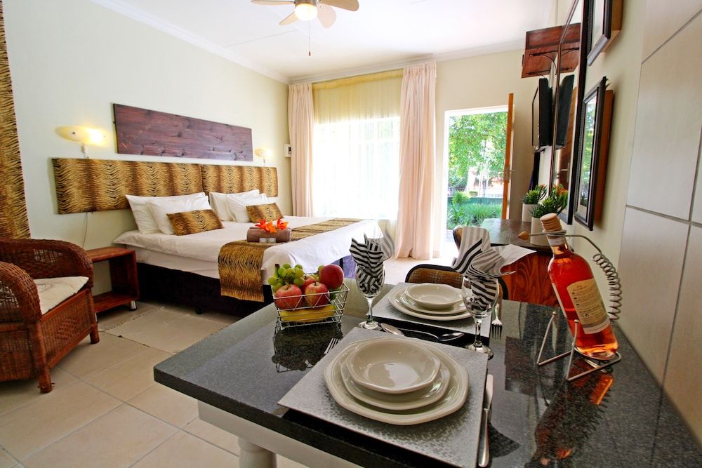 Wilger Guesthouse Unit 2 Studio with fan 4