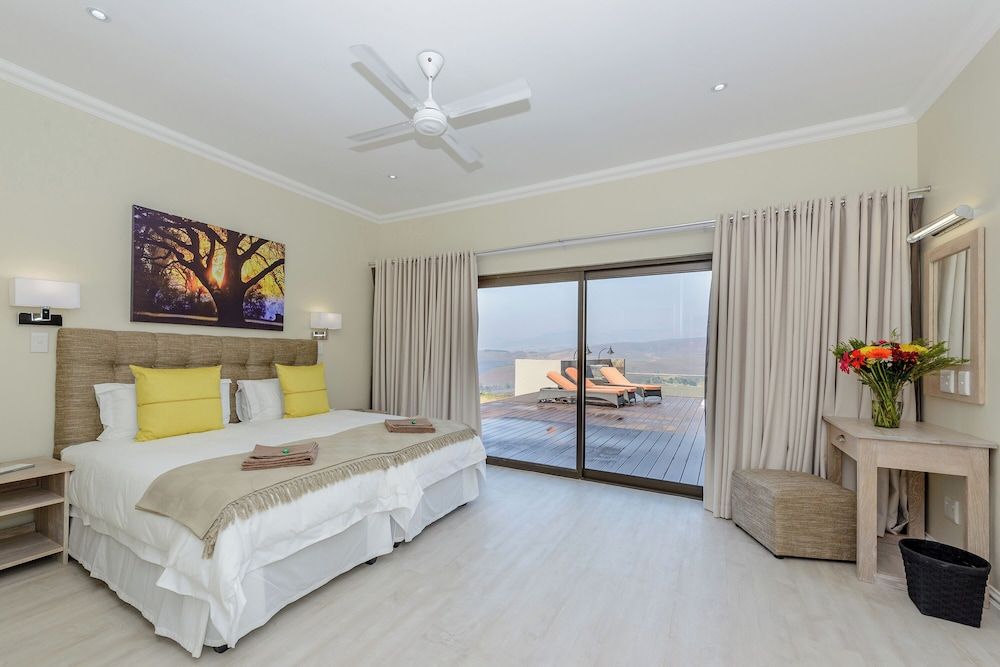 Four Bedroom Villa with Spa