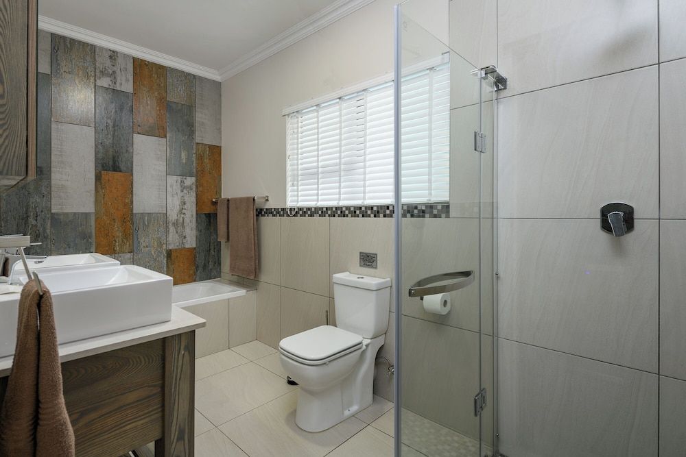 Cayley Mountain Resort Three Bedroom Luxury Chalet with Splash pool 7