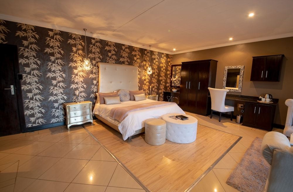 Altissimo Guesthouse Honeymoon Suite