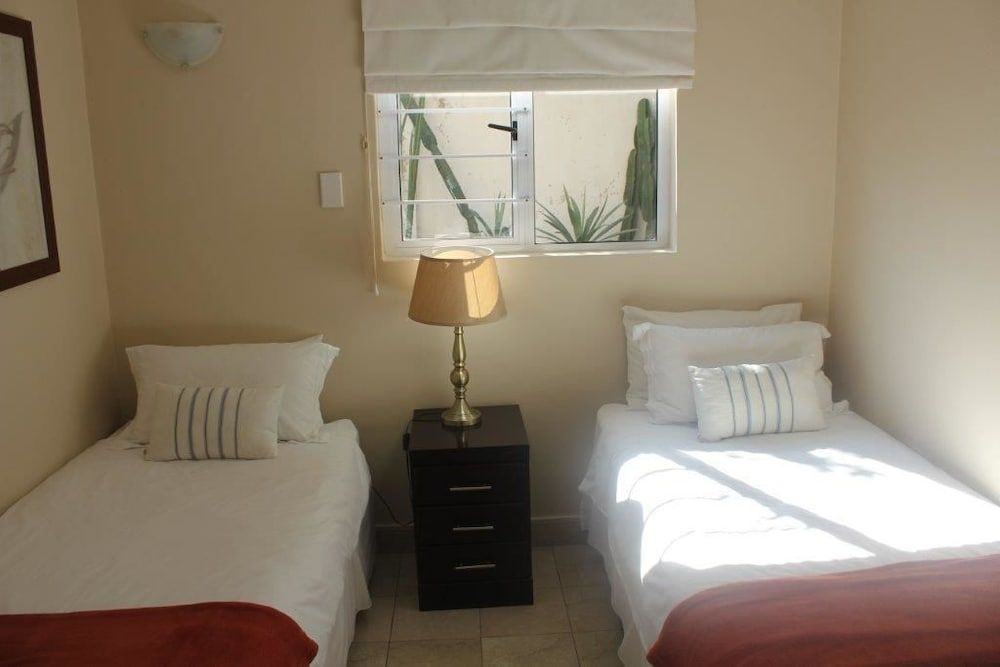 Chartwell Guest House Family Suite, 2 Bedrooms, Non Smoking, Garden View