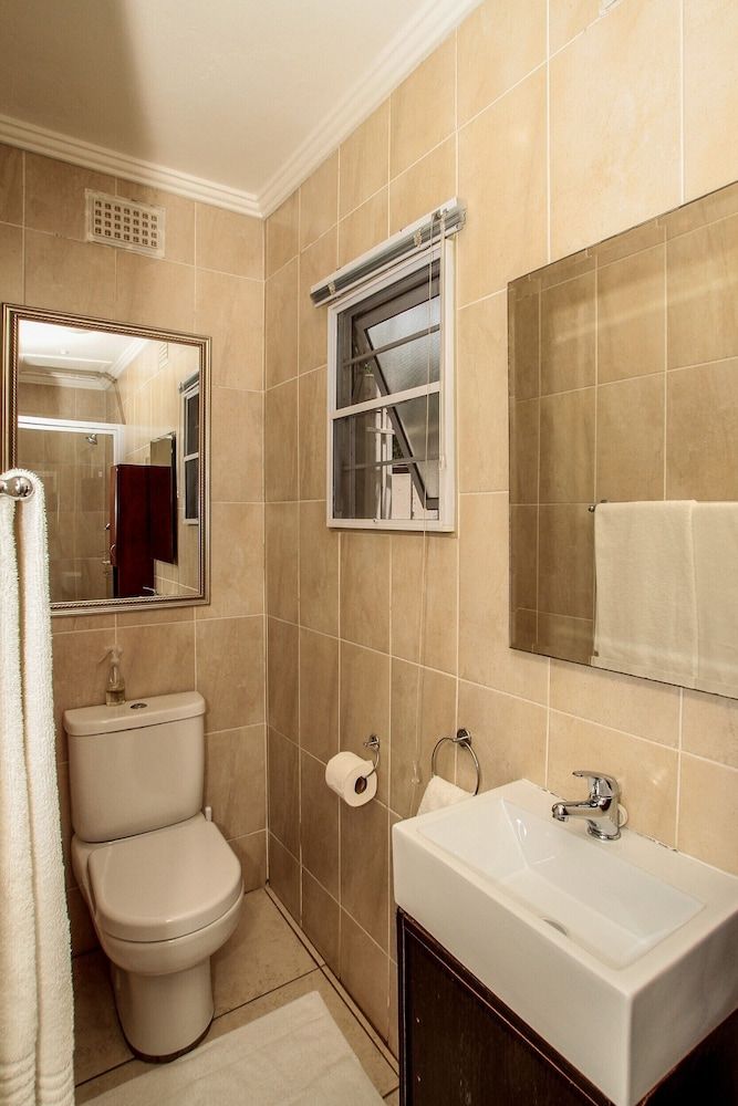 Chartwell Guest House Budget Suite 3