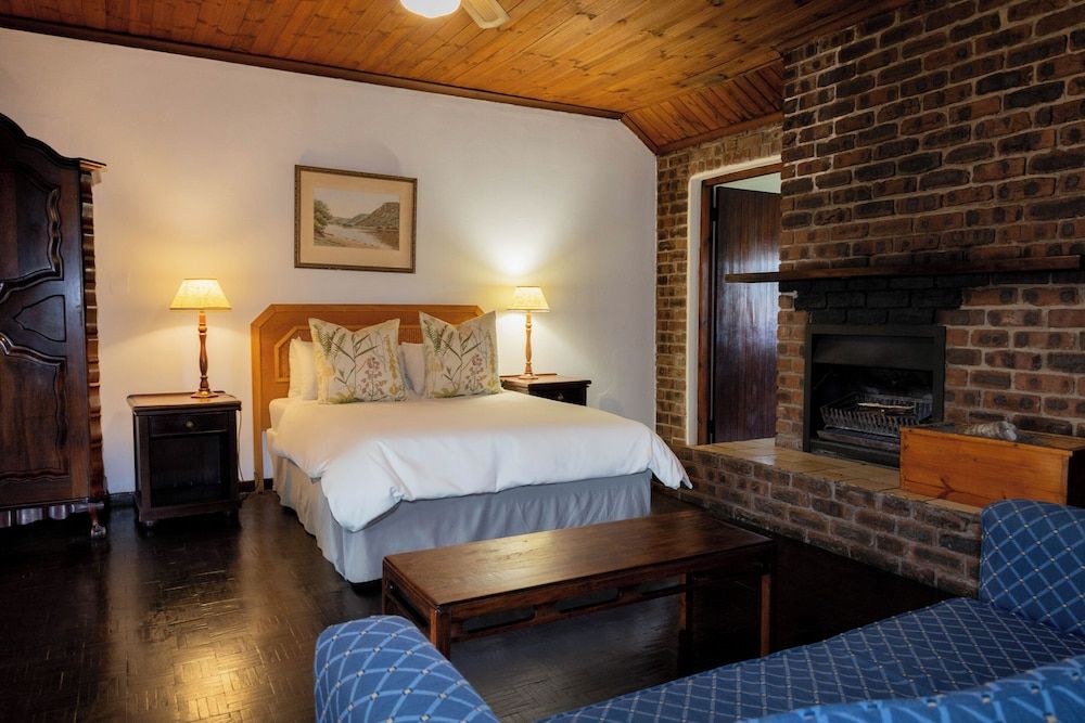 Himeville Arms Family Room