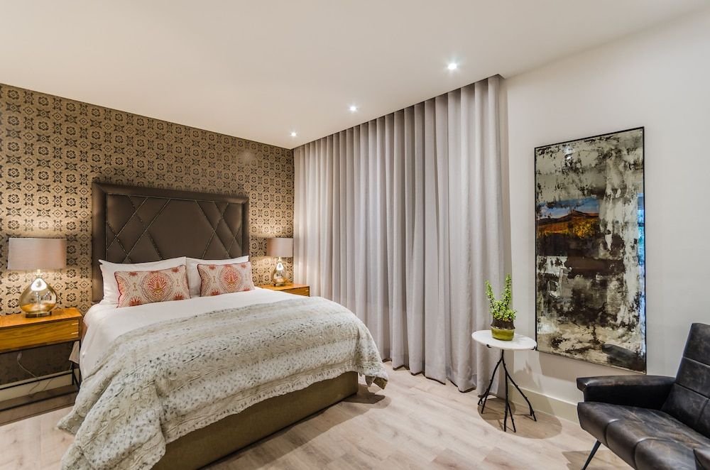 107 Dorpstraat Boutique Hotel Luxury Double Room, 1 Queen Bed 6