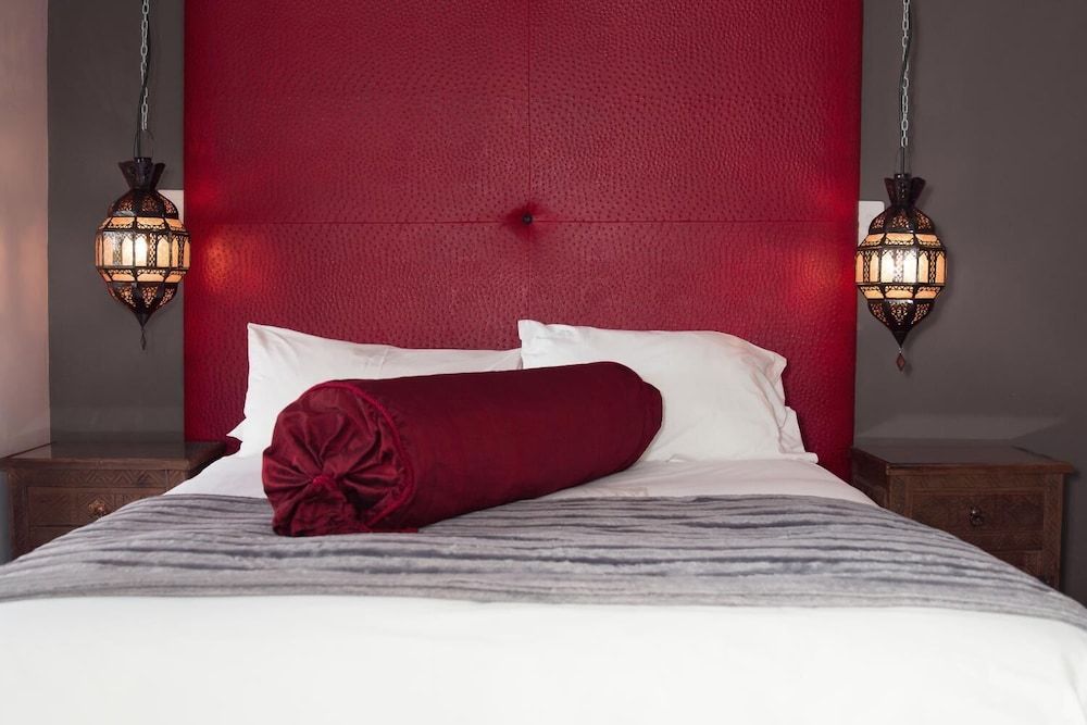 Premier Room, 1 Bedroom ( African Room )
