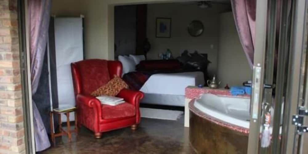 Luxury Suite, 1 Bedroom (Annies Suite )