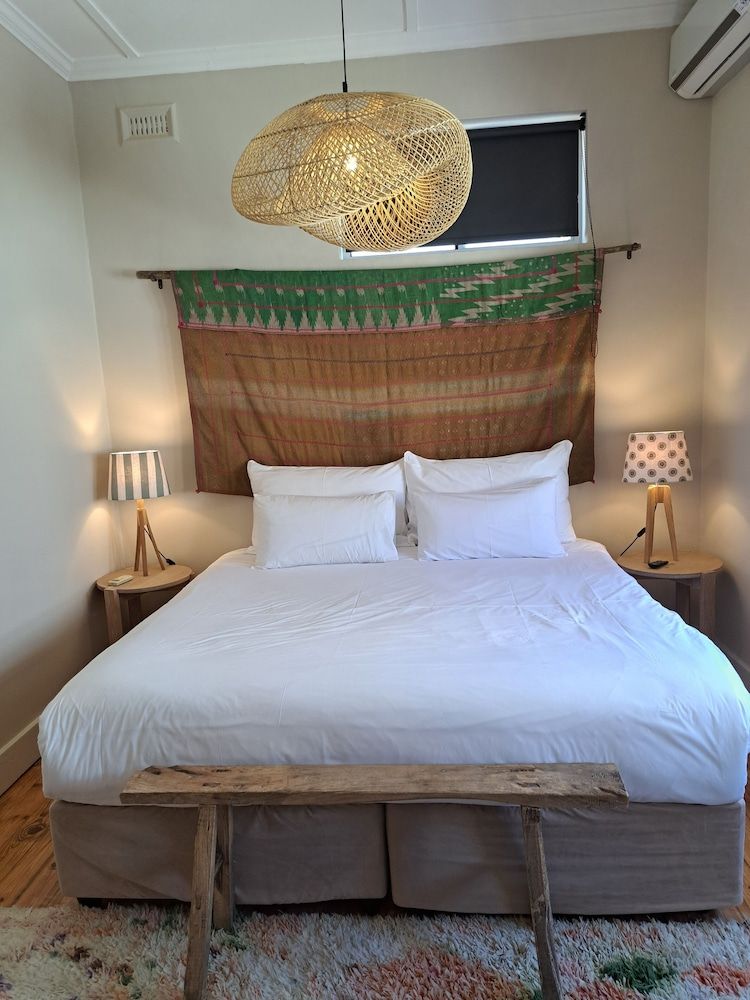 undefined THE BIG Luxury Backpackers 3