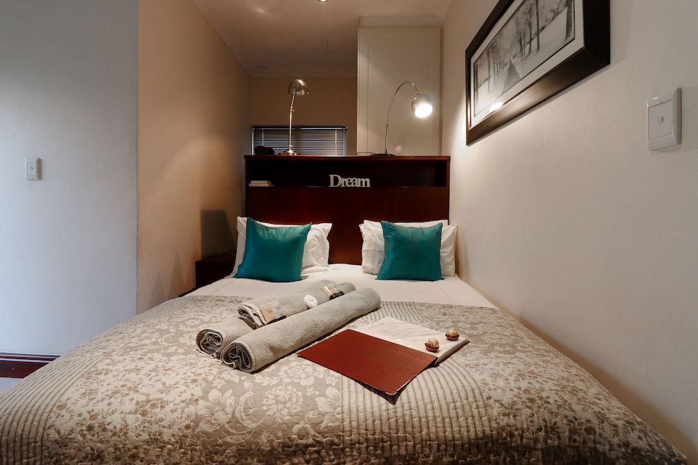 undefined Awali Lodge 8