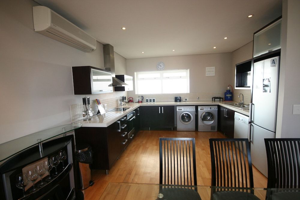 Knightsbridge 902E by CTHA